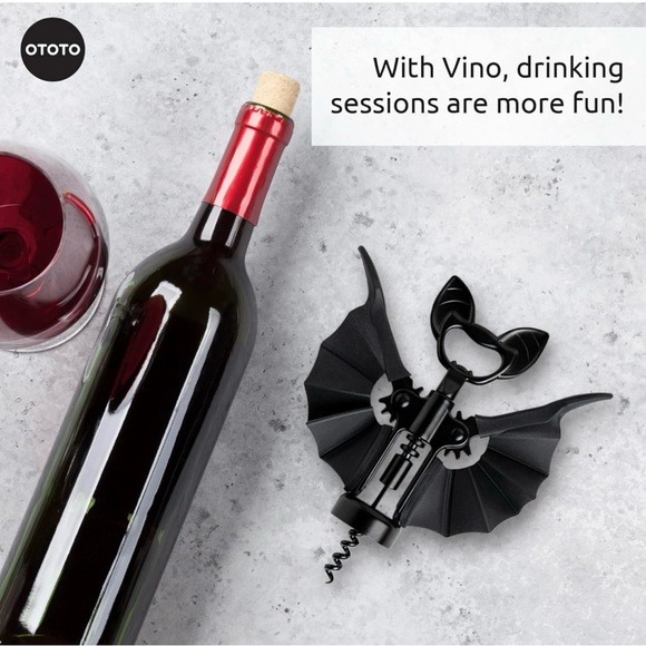 Bat Bottle Opener for Wine and bottles. 2-in-1 spooky corkscrew wine opener - Picture 10 of 10